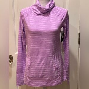 Women’s NWT Gap Fit Striped Turtleneck Size Small